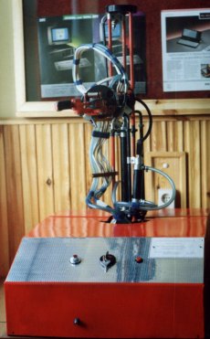 Robot przemysłowy - praca dyplomowa 1992